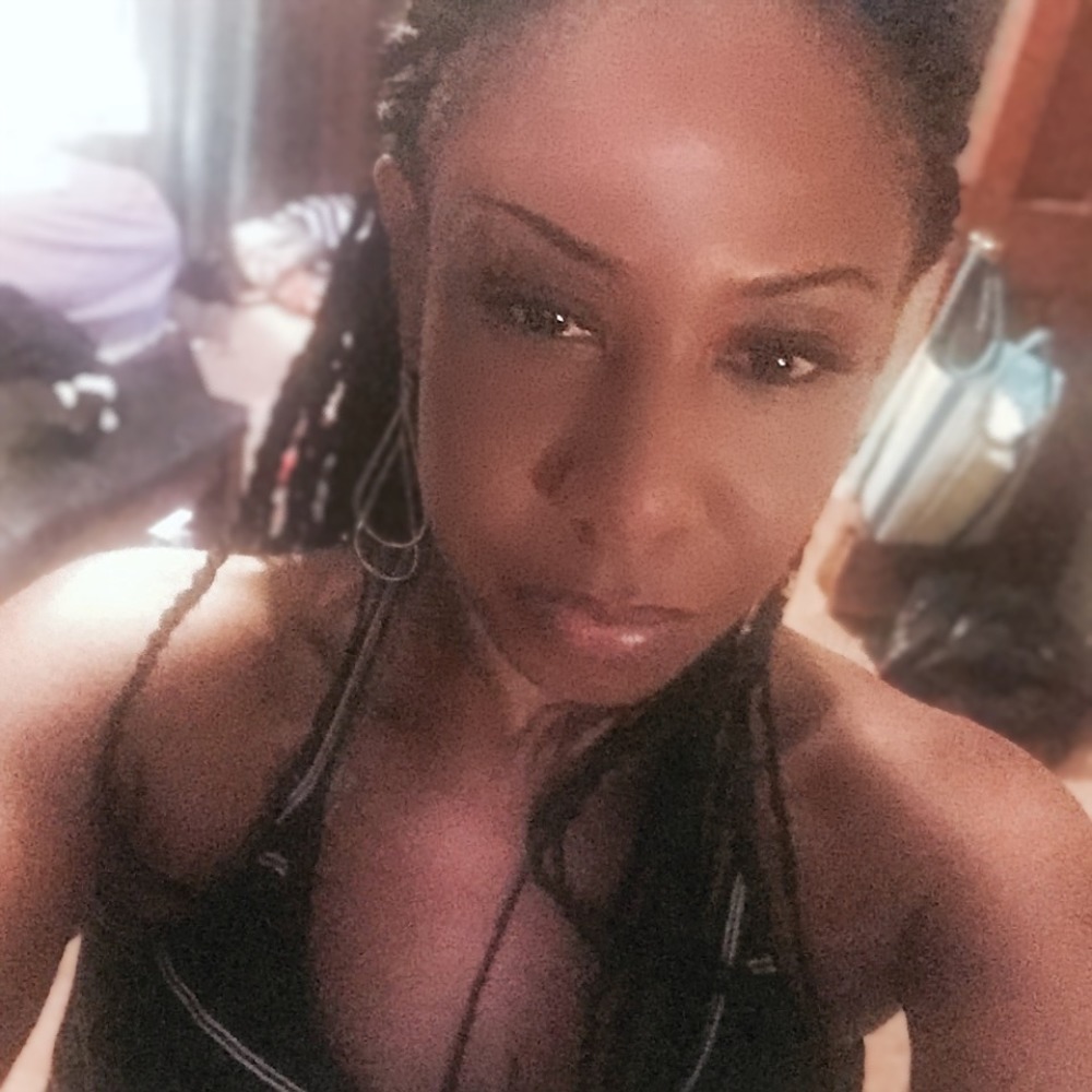 Meet your Posher, Tenneille